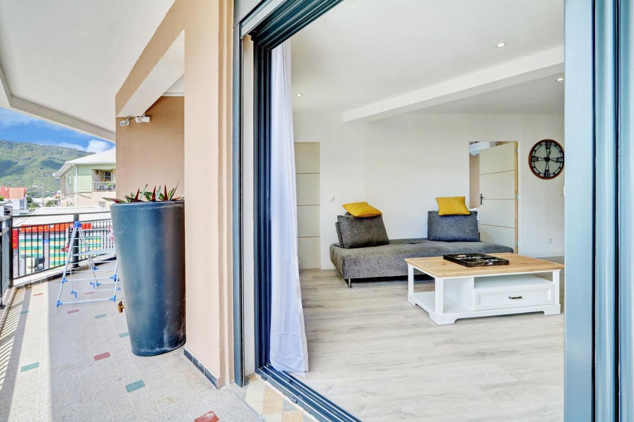 Le Yin - T3 Cosy & Moderne Lägenhet Saint-Denis Exteriör bild