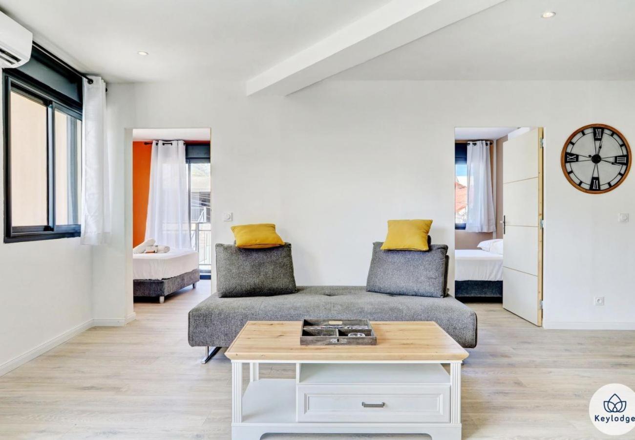 Le Yin - T3 Cosy & Moderne Lägenhet Saint-Denis Exteriör bild