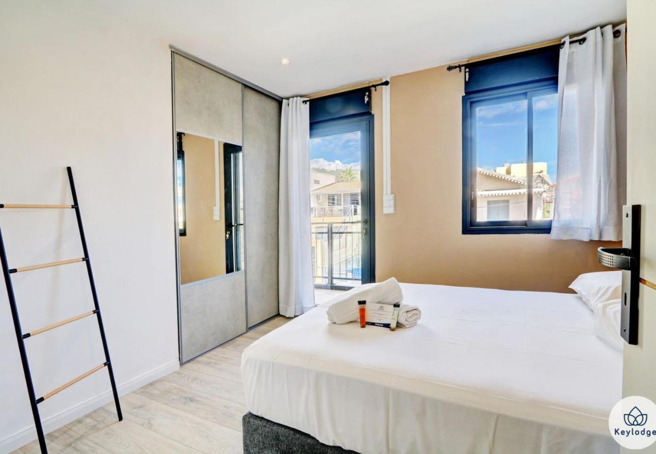 Le Yin - T3 Cosy & Moderne Lägenhet Saint-Denis Exteriör bild